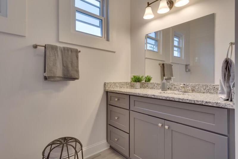3 Bb Urban Oasis W Private Parking &amazing Patio * New Orleans
