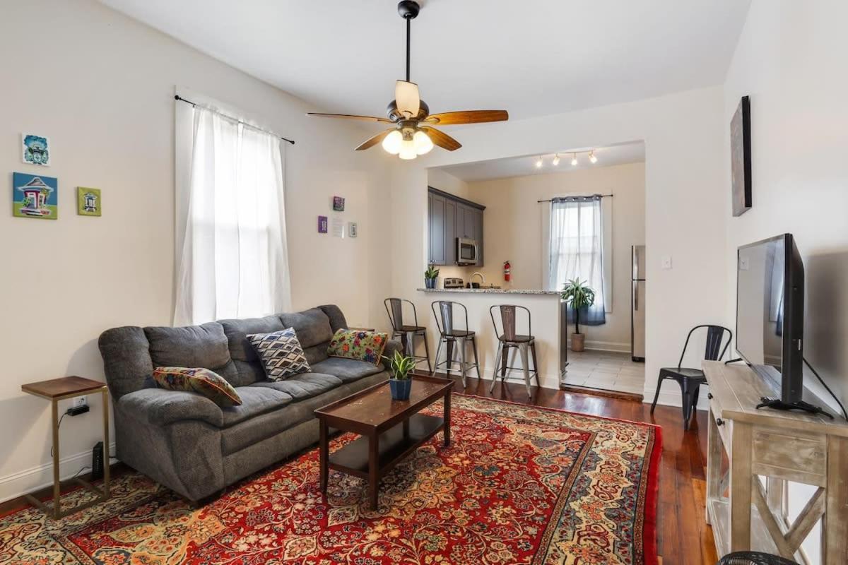 3 Bb Urban Oasis W Private Parking &amazing Patio Holiday home